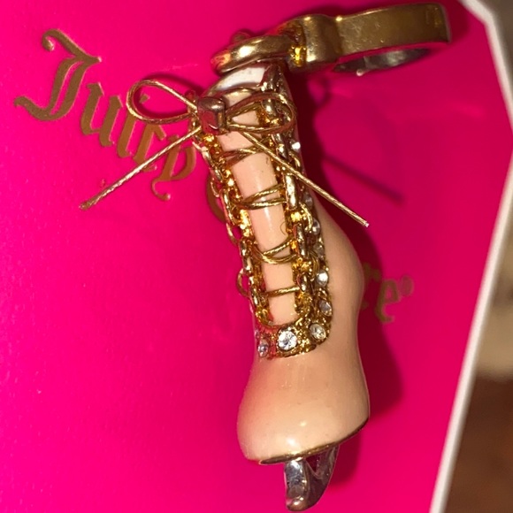 JUICY COUTURE PINK ICE SKATE CHARM